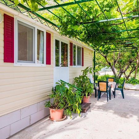 Holiday Home Garden Затон Экстерьер фото